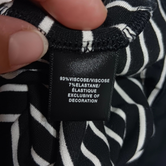 Lafayette 148 New York 93% Viscose, 7% Elastane,Black and White Striped Blouse - Picture 4 of 5